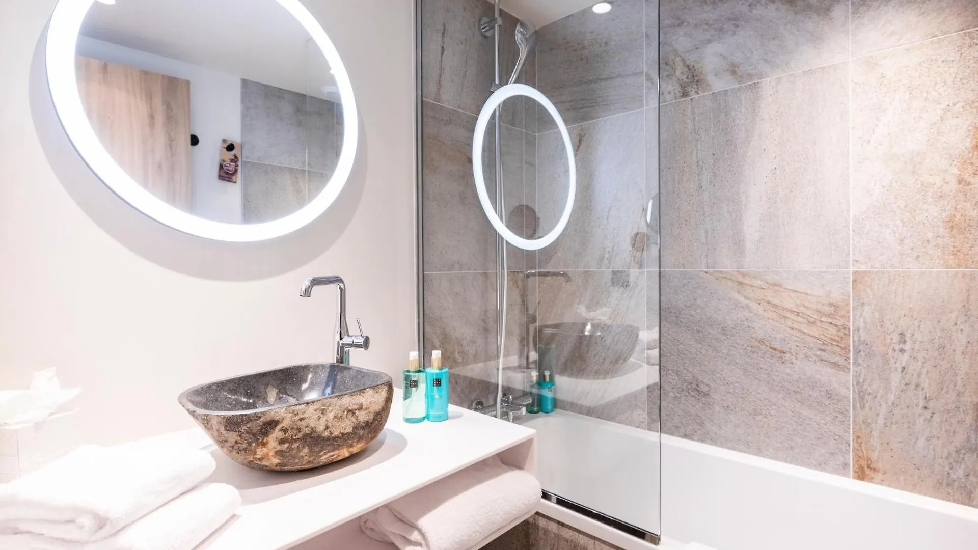 Novotel Megeve Mont-Blanc 4*,  France