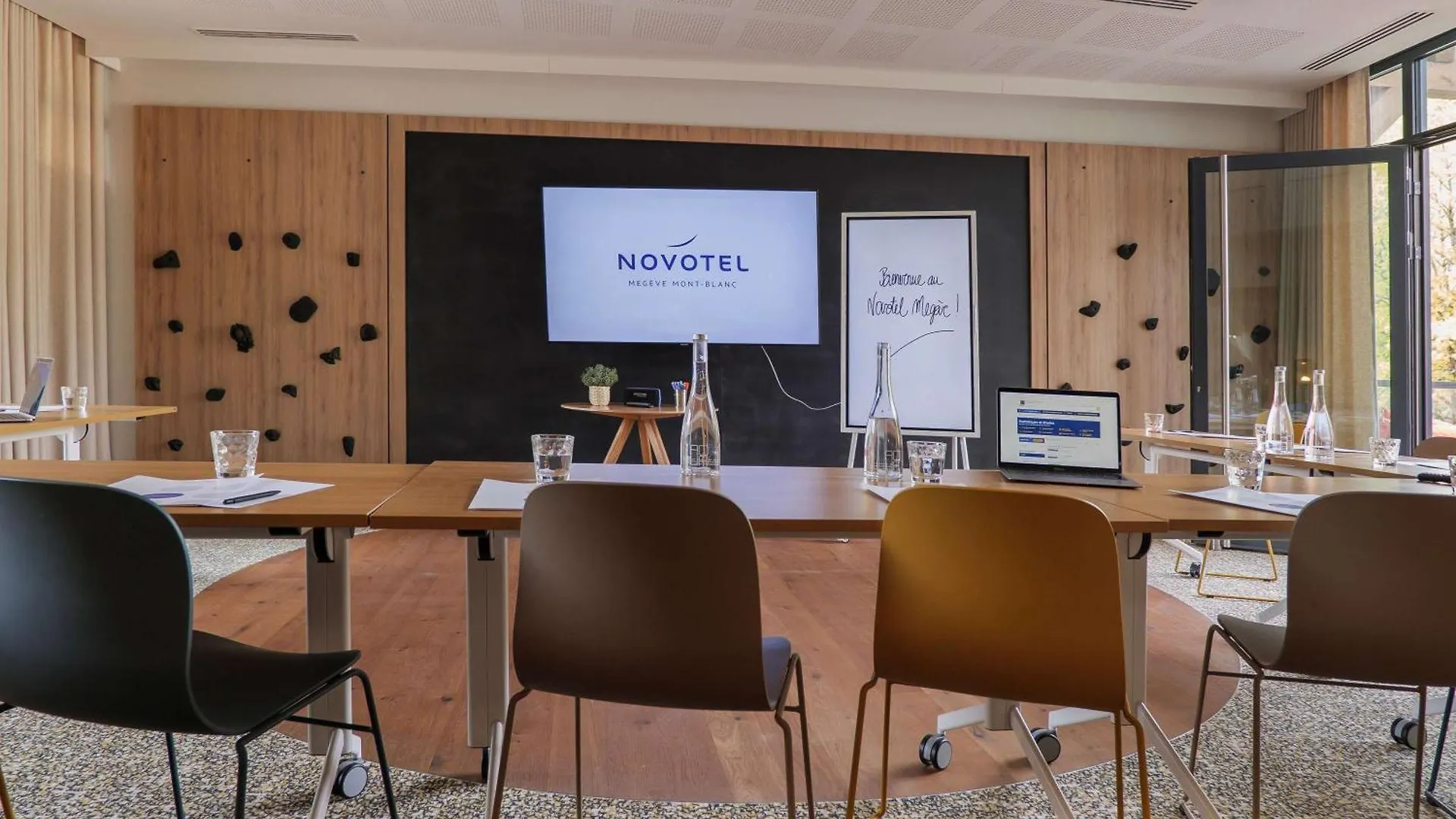 Novotel Megeve Mont-Blanc 4*,  France